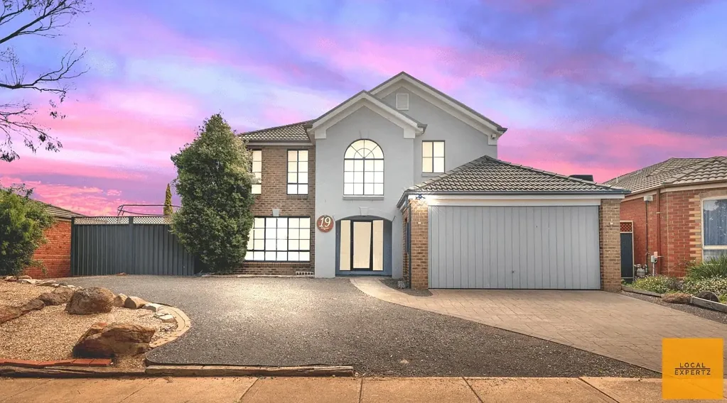 19 Gleneagles Drive, Melton West, VIC 3337