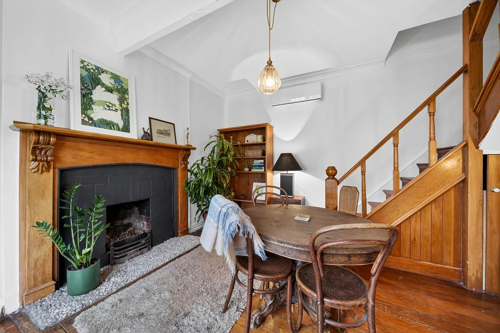 Featherston 3chambre A Storybook Cottage with Timeless Charm