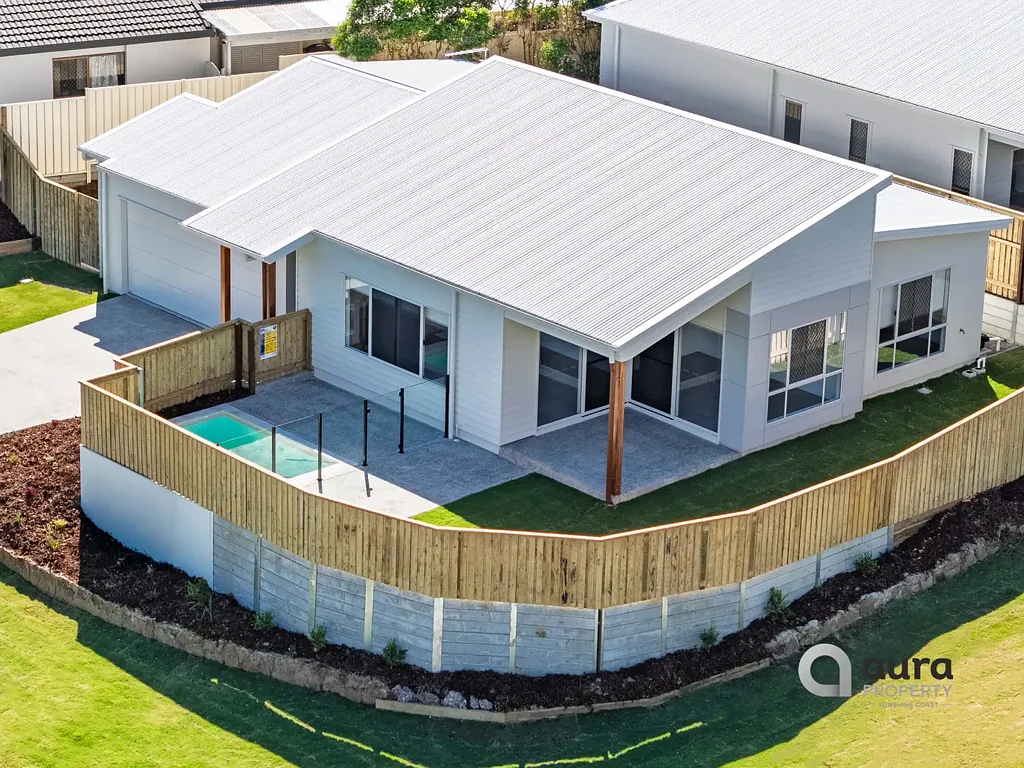 Maroochydore 3房  Brand New, Standalone & Poolside – Walk to Everything in Maroochydore