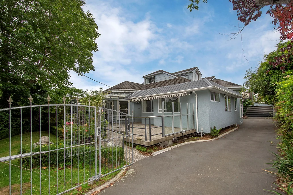 Avonside Substantial Boarding House Facility For Lease