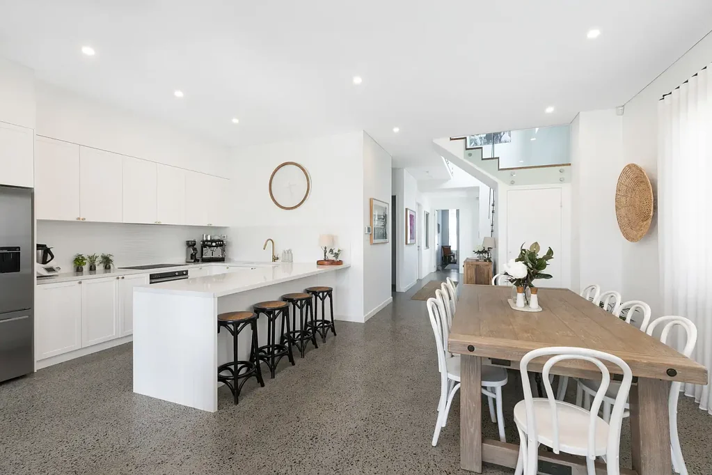 17B Regatta Avenue, Caringbah South, NSW 2229