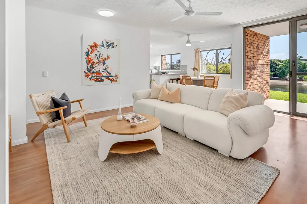 Mermaid Waters 3બેડરૂમ NORTH FACING, SPACIOUS WATERFRONT APARTMENT