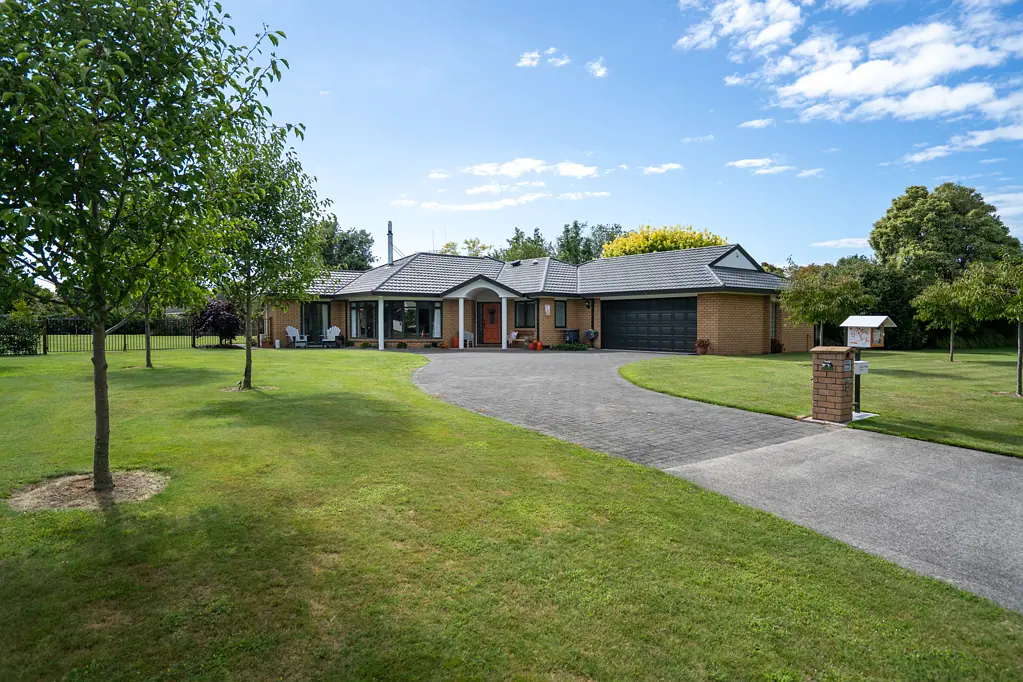 20 Cowley Drive, Cambridge, Waikato