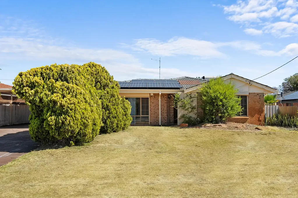 38 Willmott Drive, Cooloongup, WA 6168