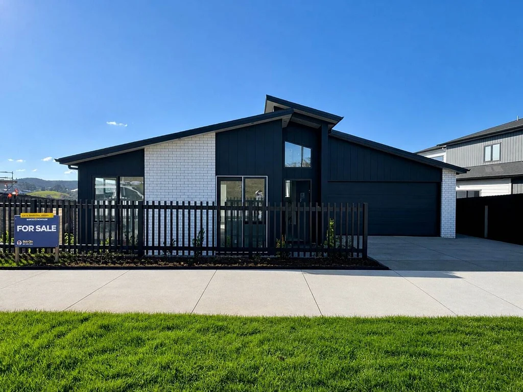 Millwater 5Habitaciones Split-Level Family Home with Granny Potential