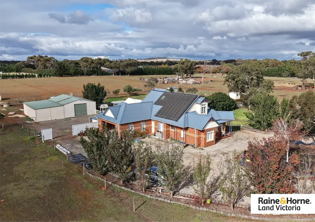 Strathtulloh 5બેડરૂમ EXCEPTIONAL 5.9 ACRE LIFESTYLE PROPERTY WITH SPACIOUS FAMILY HOME IN STRATHTULLOH