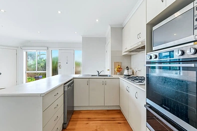 1 Kokoda Road, Williamstown, VIC 3016, 2 slaapkamers, 1 badkamers, House
