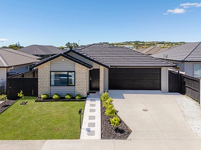 Pukekohe 4chambre Presenting all offers - Urgent Sale!