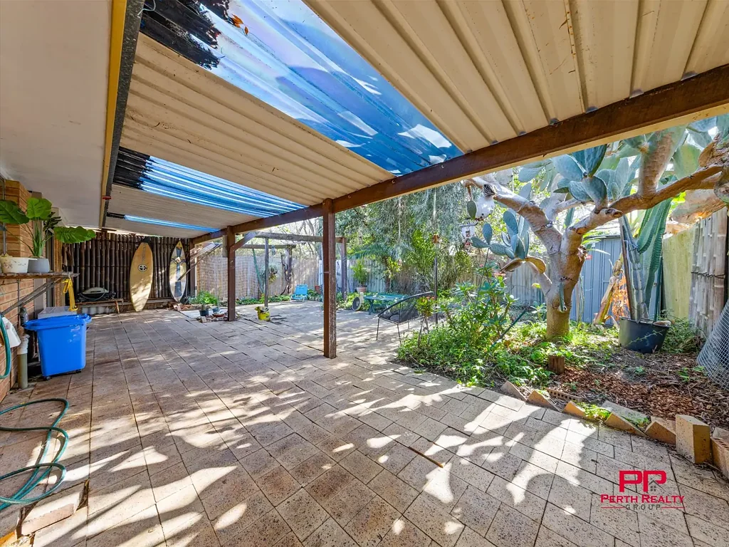 Midland 2ਬੈੱਡਰੂਮ WALK TO EVERYTHING - PRIVATE GARDEN VILLA IN THE HEART OF MIDLAND