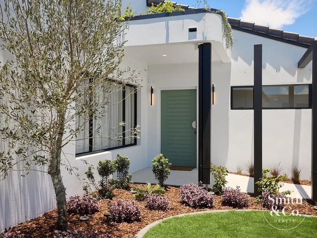 33 Sundown Drive, Paradise Point, QLD 4216