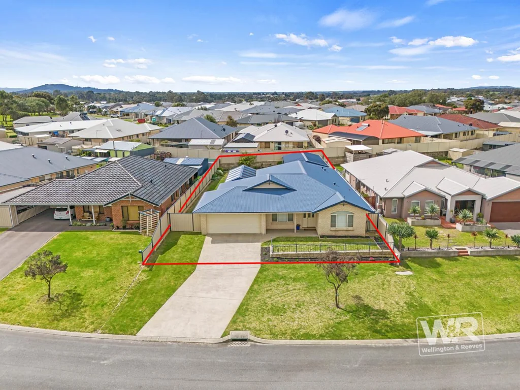 28 Scorpio Drive, Mckail, WA 6330