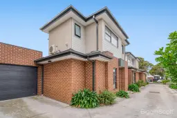 2/35 Omar Street, Maidstone