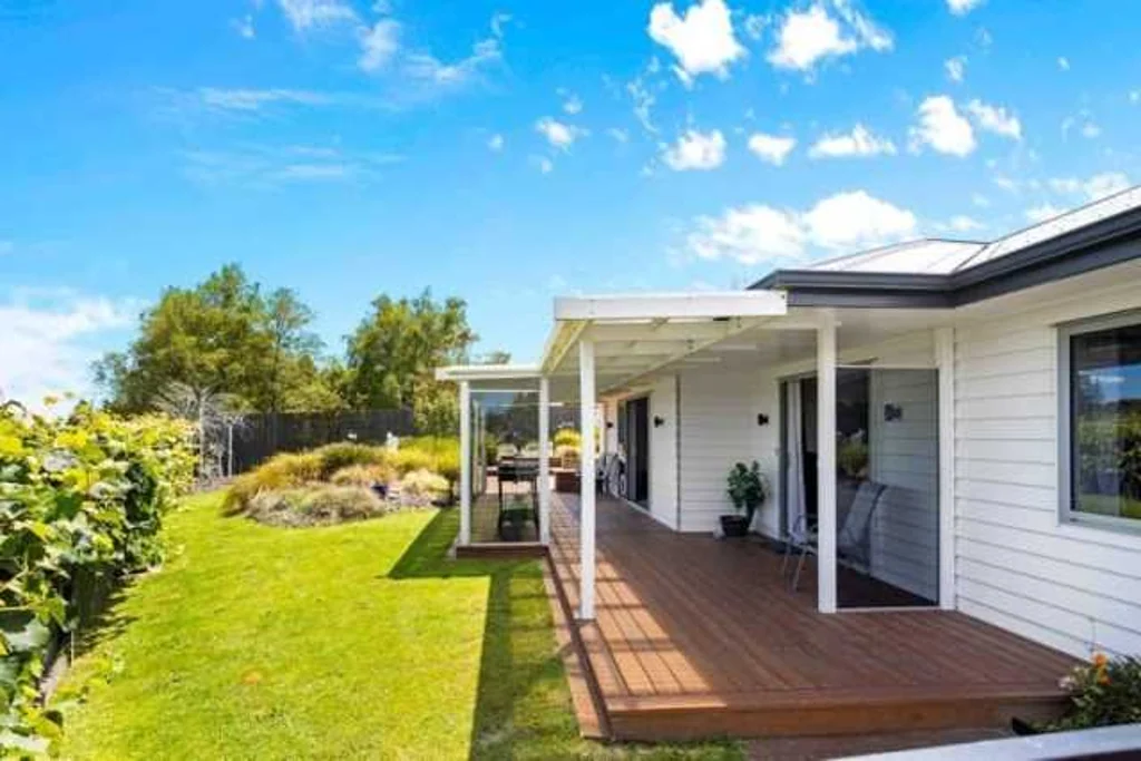 Tokoroa 3Kwarto 9 Year Old build - Modern, quality and affordable