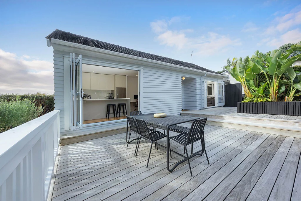 Titirangi 2બેડરૂમ Your Stylish Titirangi Debut