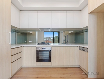 207/222 Buckley Street, Essendon, North Melbourne, 2房, 2浴, House