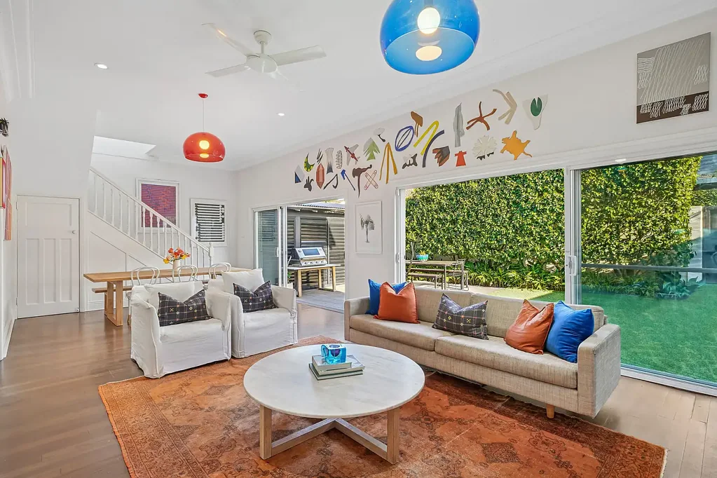 Randwick 5 Slaapkamer Gorgeous Family Home Offering Period Elegance And Contemporary Comfort