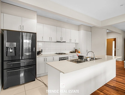 Unit 1/4 Baynton Ave, Sunshine North, Western Melbourne, 3 Kuwarto, 2 Banyo, Unit
