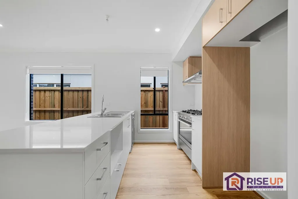 Rare Find! Brand New 4-Bedroom, 4-Bathroom Home in the Heart of Truganina !!