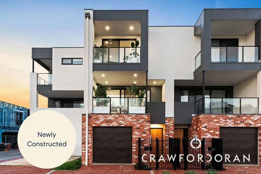 Bowden 4部屋 Newly Constructed Tri-Level Urban Luxury