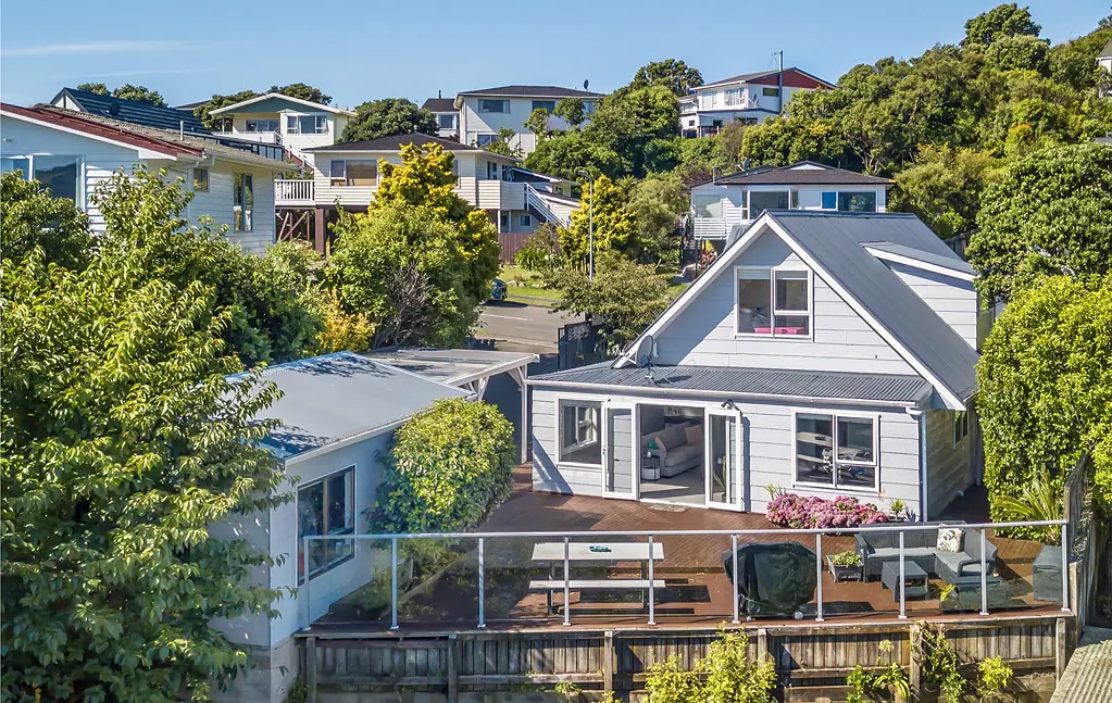 68 Eskdale Road, Papakowhai, Porirua, Wellington