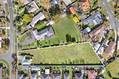 Kyneton 3Zimmer EXTRAORDINARY LIVING AND/OR DEVELOPMENT OPPORTUNITY