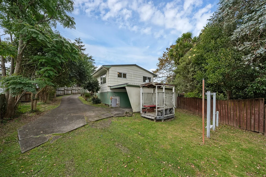 Te Atatu Peninsula 3部屋 First Home or Do-Up - Either Way, It's a Smart Buy
