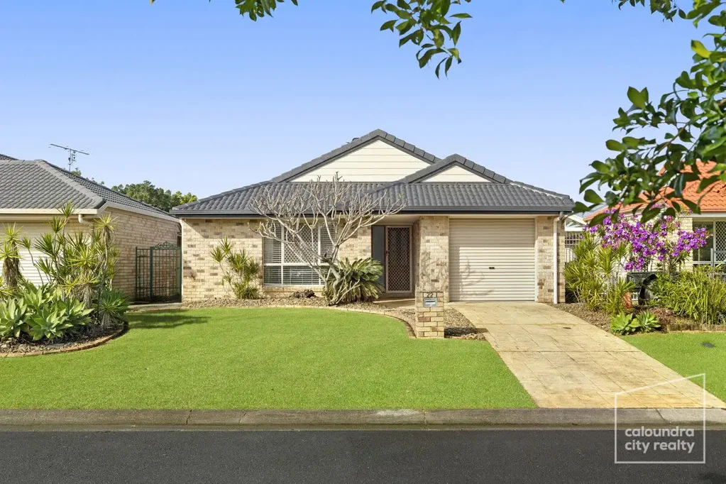Currimundi 3房  Effortless Family Living – 5 Minutes to the Beach!