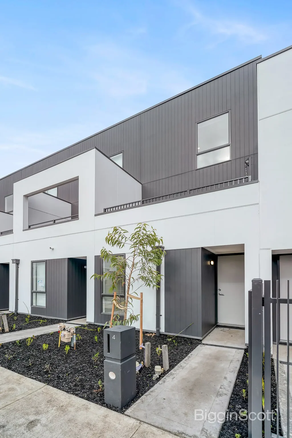 Contemporary Living in a Thriving Wollert Community