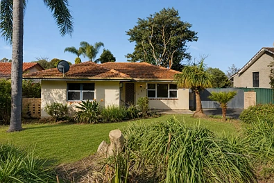 Coolbellup 3房  Renovate, Develop or Move Straight In – R60 Opportunity
