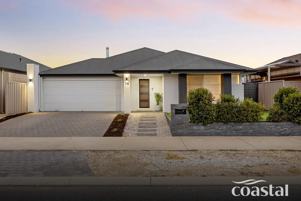 16 Fuchsia Street, Karnup, WA 6176