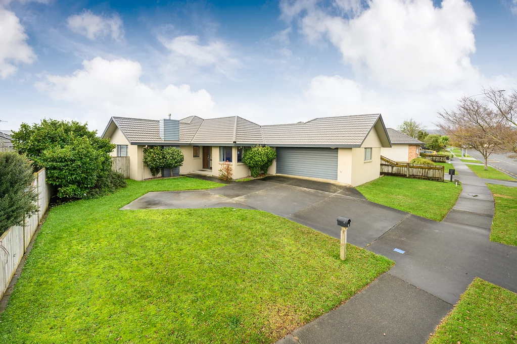 Fitzherbert 4ਬੈੱਡਰੂਮ Exceptional Value - Must Be Sold!