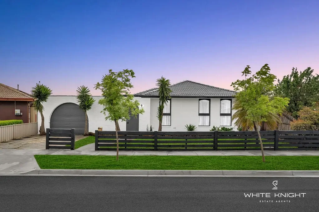 34 Angelique Grove, Albanvale, VIC 3021