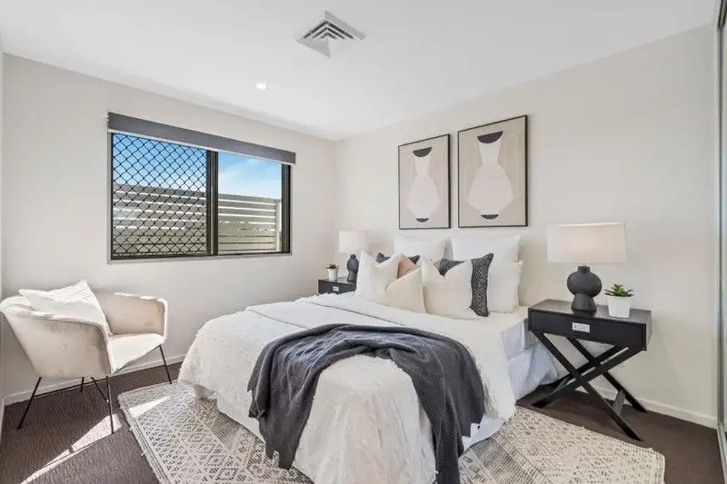 Luxurious Two-Bedroom Apartment in the Heart of Indooroopilly