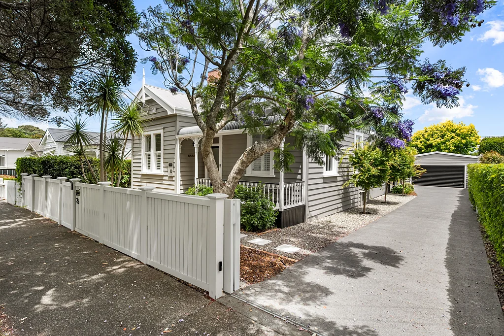 25 Volcanic Street, Mount Eden, Auckland City, Auckland