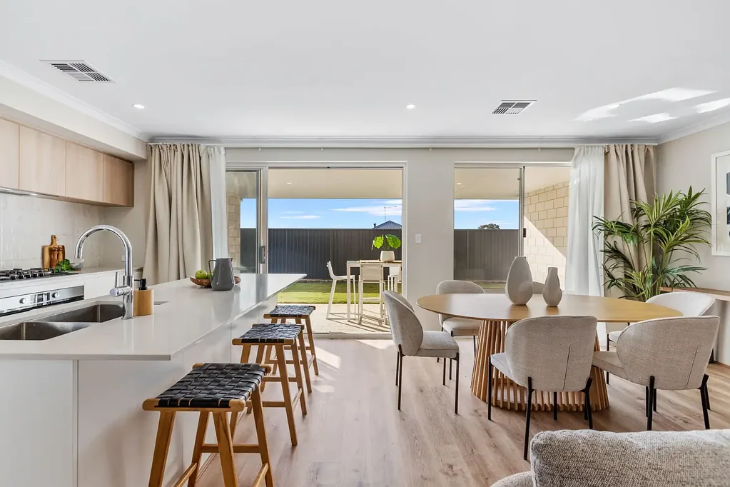Yanchep 4房  Spacious and Move In Ready