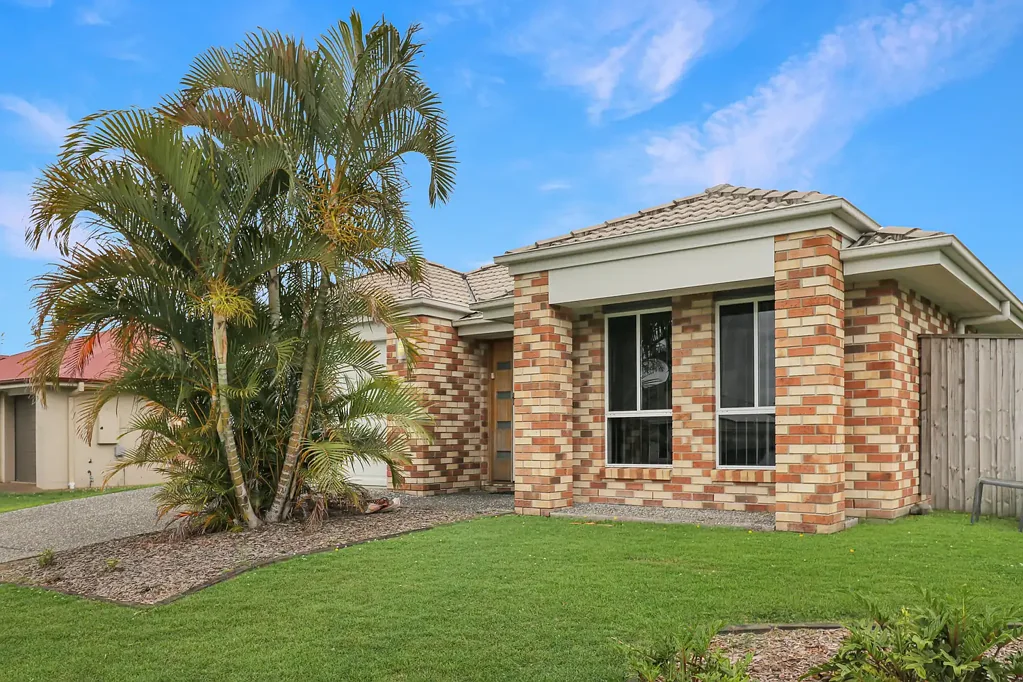 Gleneagle 4 Bedroom Spacious 4-Bedroom Corner Block Home – Perfect for Growing Families or Savvy Investors