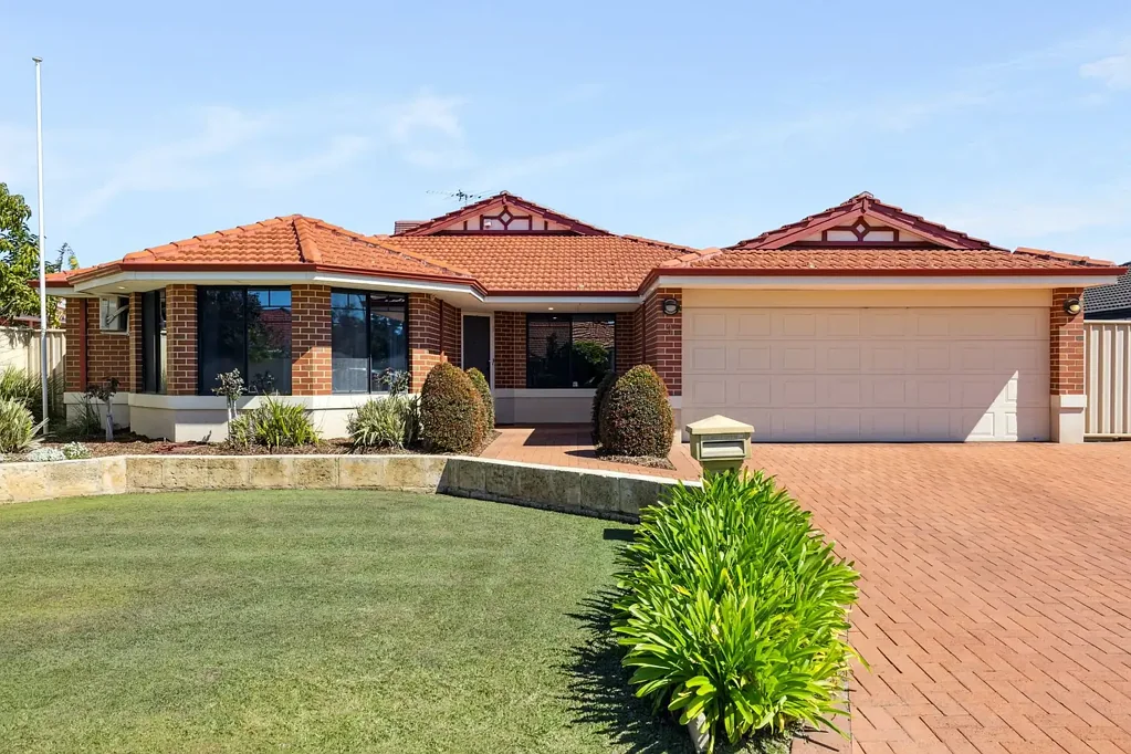 3 Domatia Bvd, Bennett Springs, WA 6063