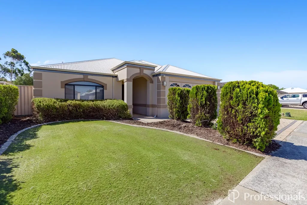 18 Binnia Mews, Harrisdale, WA 6112