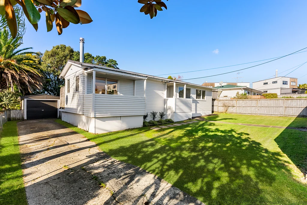 251 Rangatira Road, Beach Haven, North Shore City, Auckland