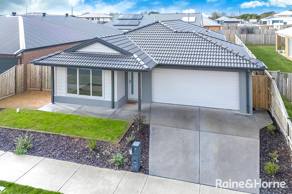 3 Dunkerrin Avenue, Gisborne, VIC 3437