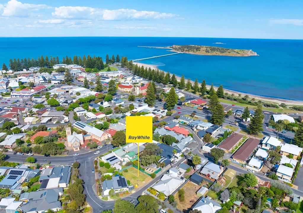 Victor Harbor A Rare Find in the Heart of Victor Harbor!