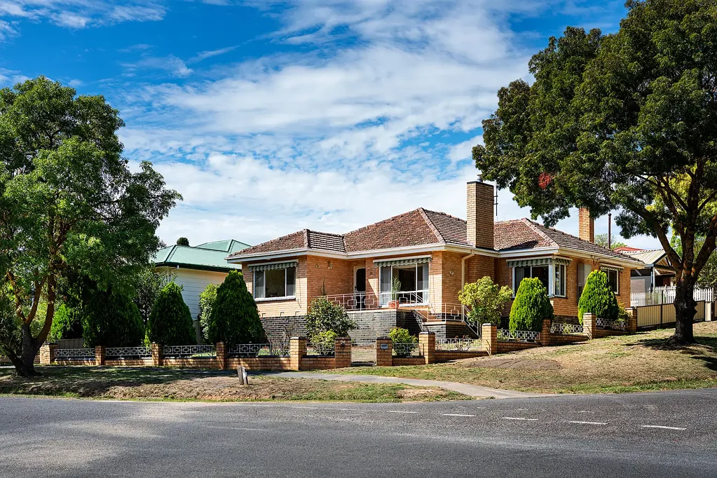 24 MacLise Street, Castlemaine, VIC 3450