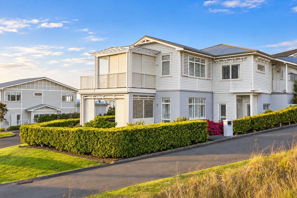Orewa 2Kwarto The View. The Lifestyle. The Address.