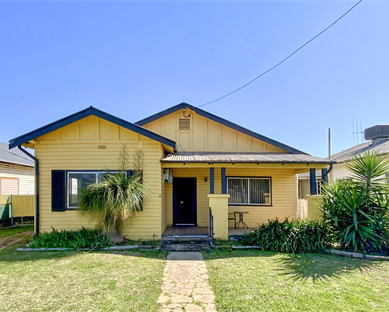 6 RENFREE ST, FORBES NSW 2871, 0 રૂમ, 0 બાથરૂમ, House