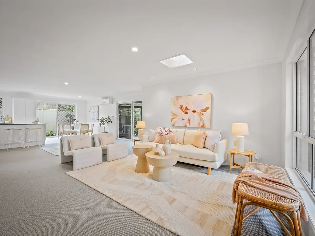 2 Kalmia Court, Elanora, QLD 4221