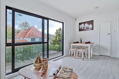Epsom, 2 bedrooms