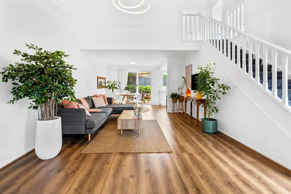 2/80 Newdegate Street, Greenslopes, QLD 4120