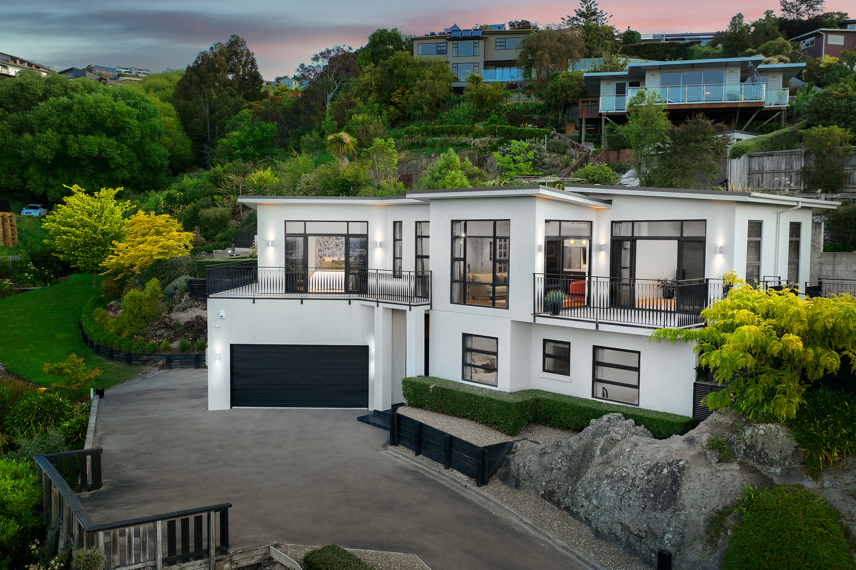 16 Iles Lane, Cashmere, Christchurch, 3 rūma, 2 rūma horoi, House