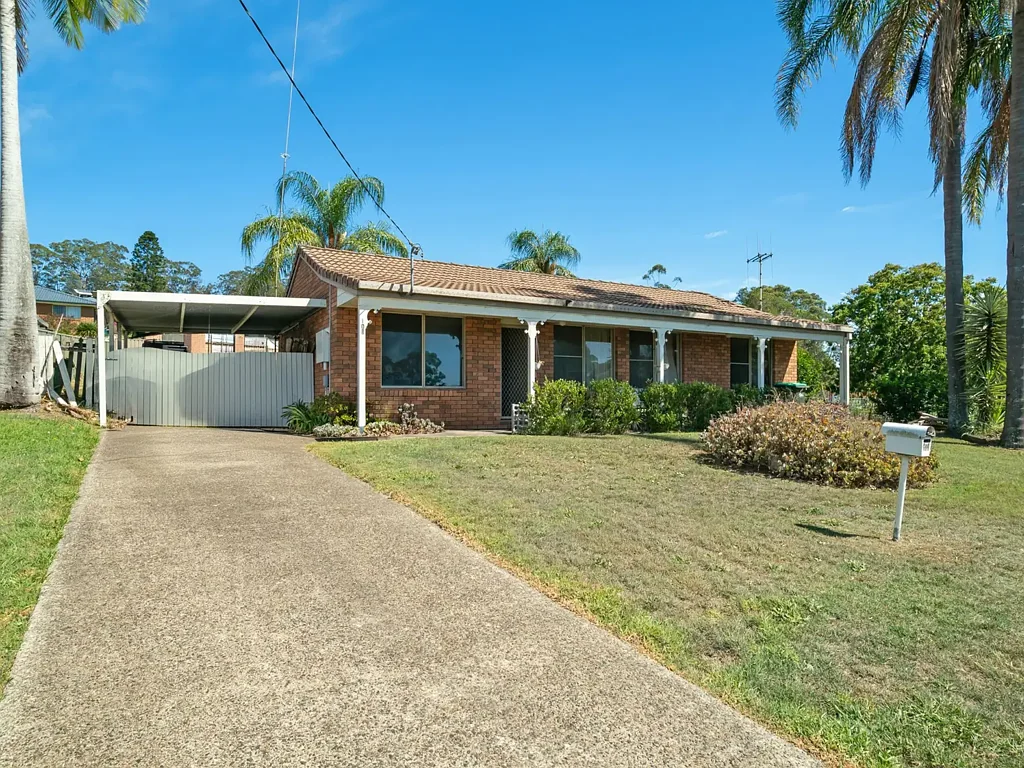 108 Kanangra Drive, Taree, NSW 2430