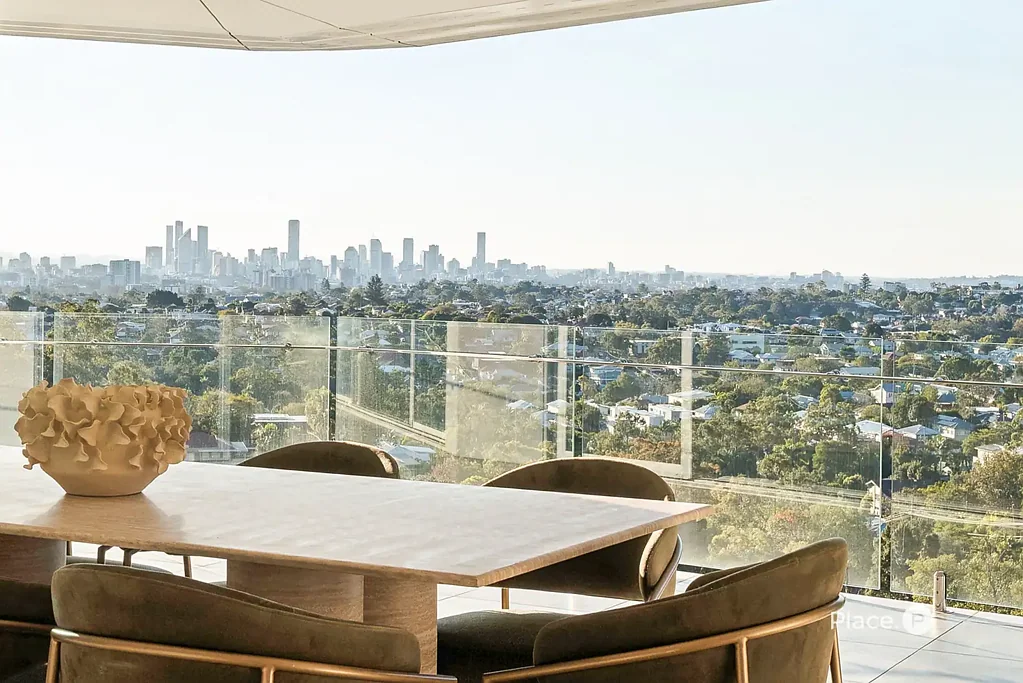 Holland Park West 5कमरा Pinnacle Living Above Brisbane's Skyline